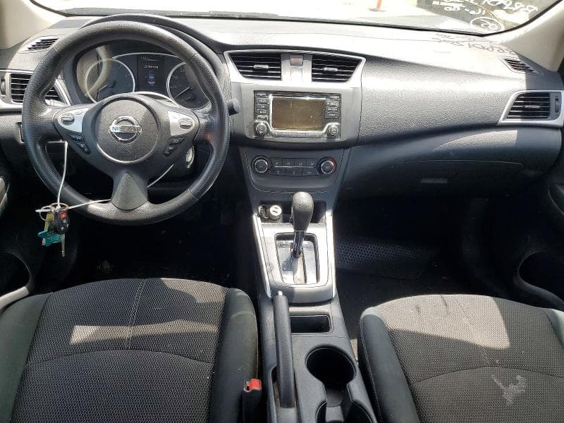 2018 NISSAN SENTRA S 8