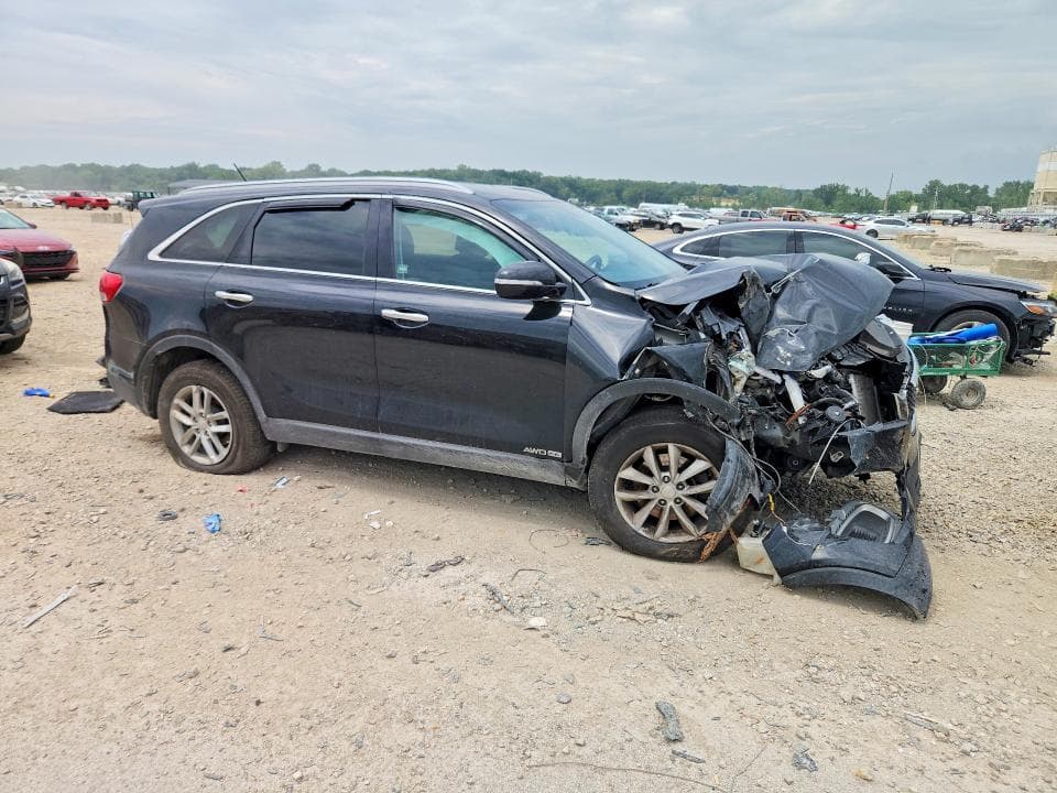 2018 KIA SORENTO LX V6 4