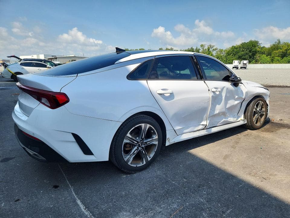 2022 KIA K5 EX 3