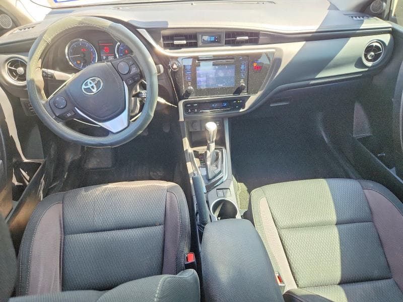 2018 TOYOTA COROLLA LE 8