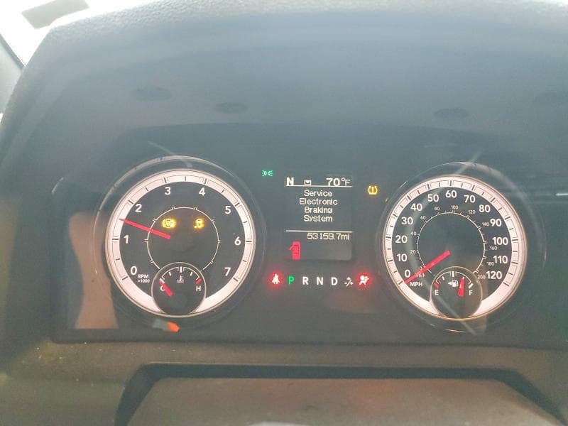 2024 RAM 1500 CLASSIC SLT 9