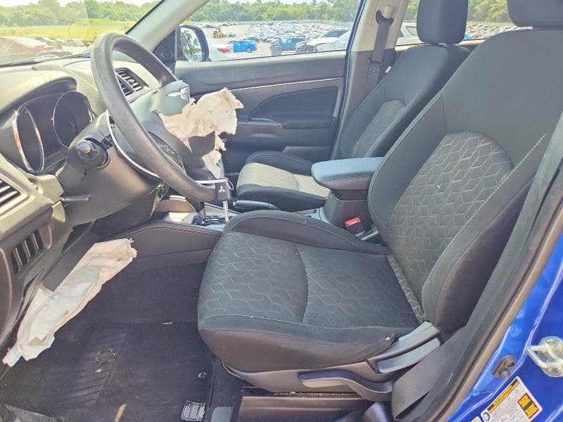 2020 MITSUBISHI OUTLANDER SPORT ES 7