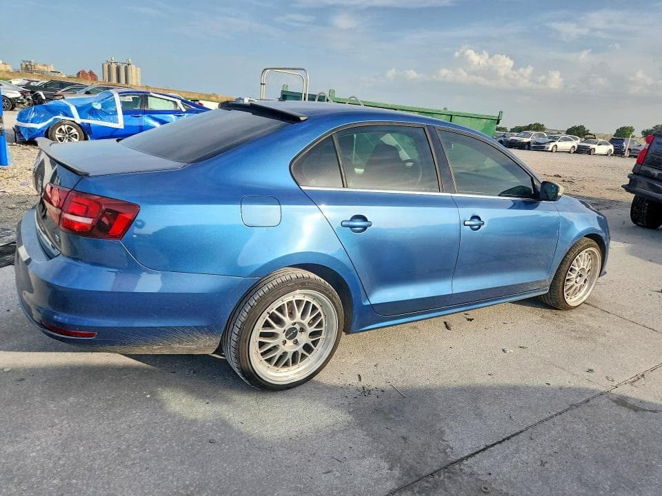 2017 VOLKSWAGEN JETTA S 3