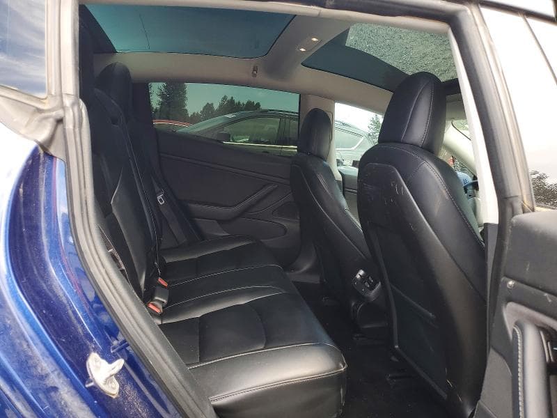 2018 TESLA MODEL 3 11