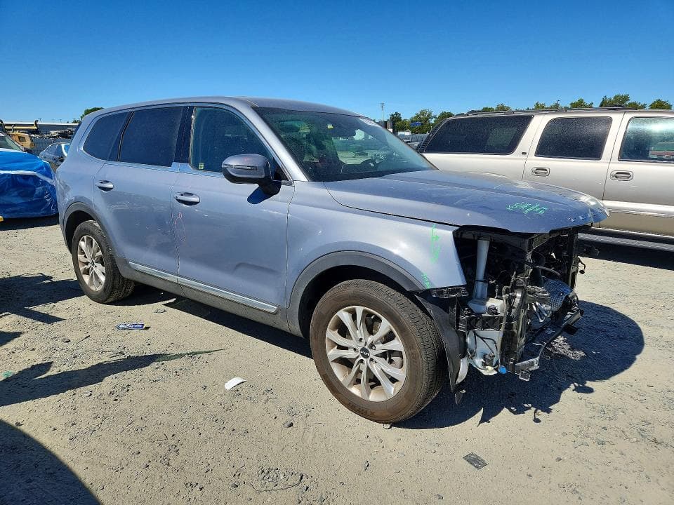 2022 KIA TELLURIDE LX 4
