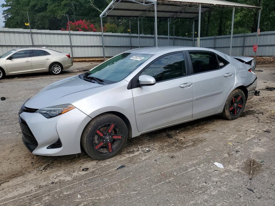 2017 TOYOTA COROLLA LE - 1