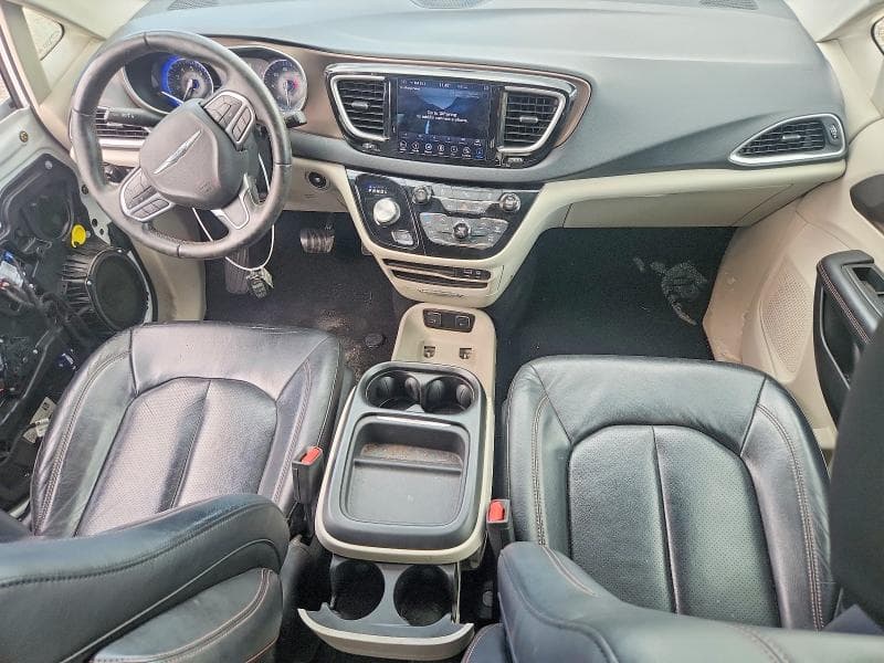 2018 CHRYSLER PACIFICA TOURING L 8