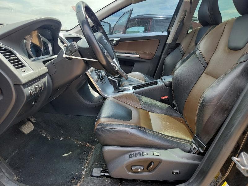 2017 VOLVO XC60 T5 DYNAMIC 7