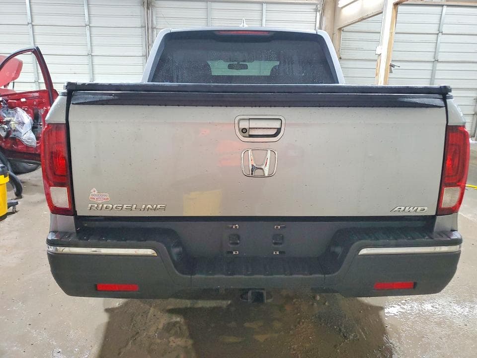 2017 HONDA RIDGELINE RTL 6