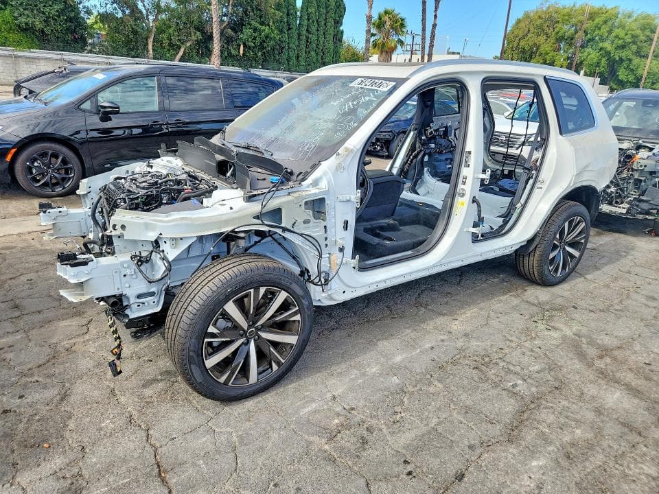 2026 VOLVO XC90 CORE - 1