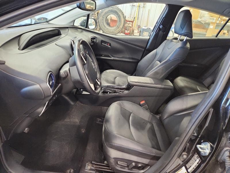 2018 TOYOTA PRIUS FOUR TOURING 7