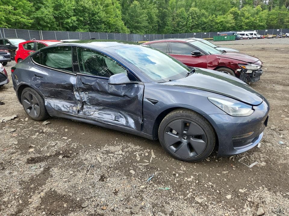2023 TESLA MODEL 3 4