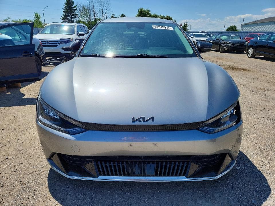 2022 KIA EV6 WIND 5