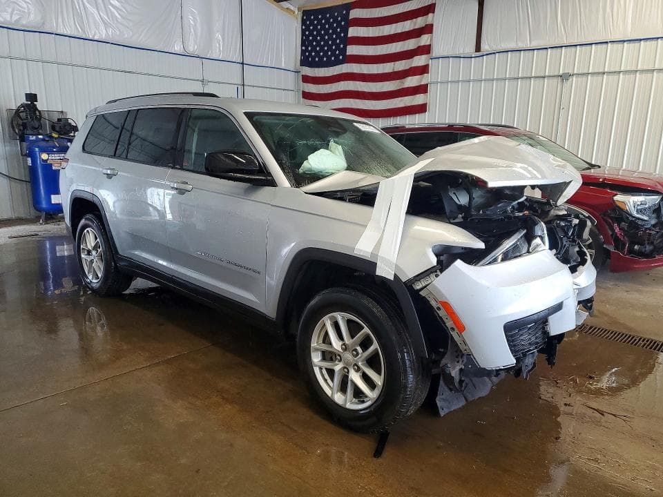 2023 JEEP GRAND CHEROKEE L LAREDO 4