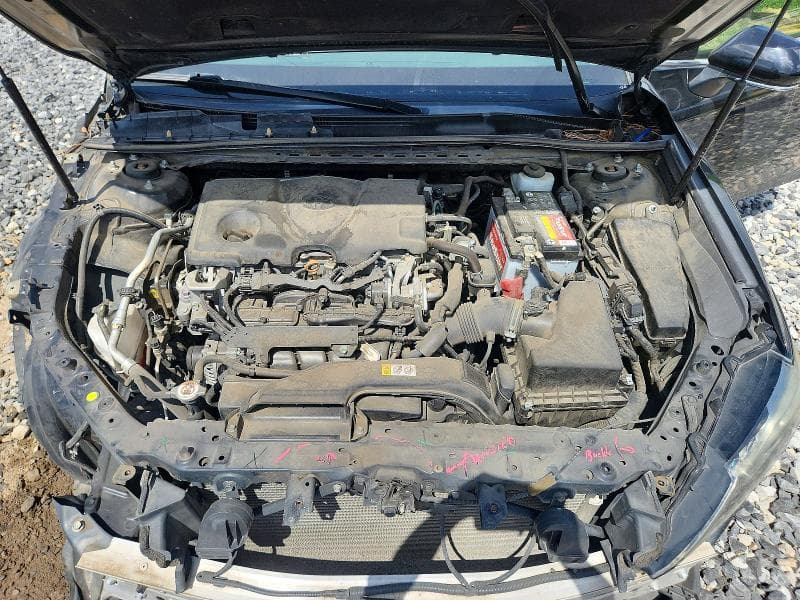 2019 TOYOTA CAMRY XSE 11