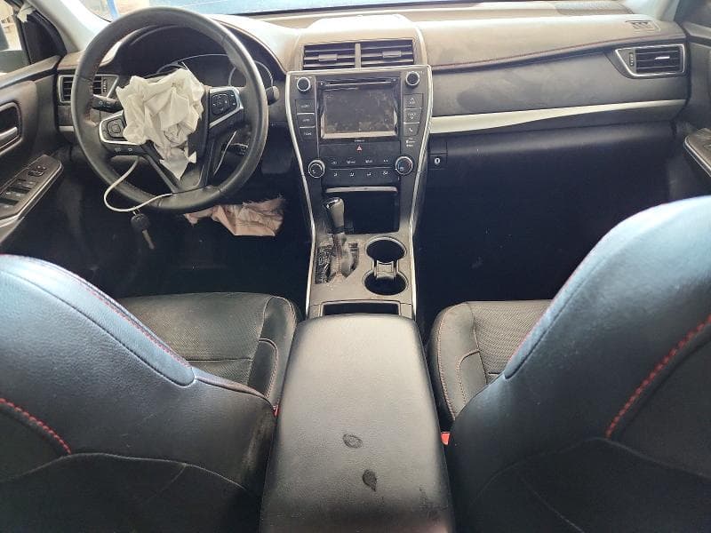 2017 TOYOTA CAMRY SE 8