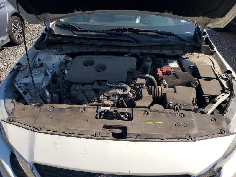 2019 NISSAN ALTIMA SL 11