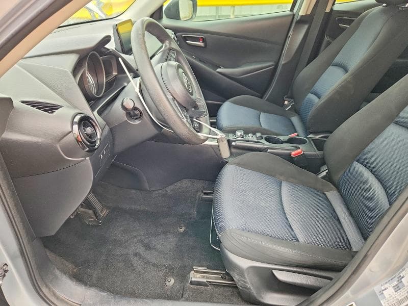 2019 TOYOTA YARIS L 7