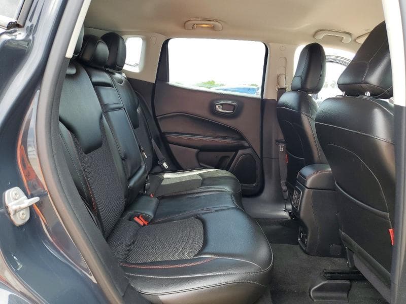 2018 JEEP COMPASS TRAILHAWK 10