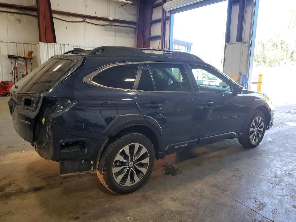 2024 SUBARU OUTBACK LIMITED 3