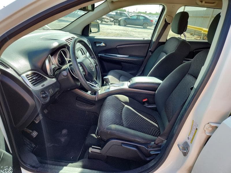 2019 DODGE JOURNEY SE 7