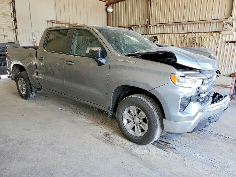 2025 CHEVROLET SILVERADO C1500 LT 4