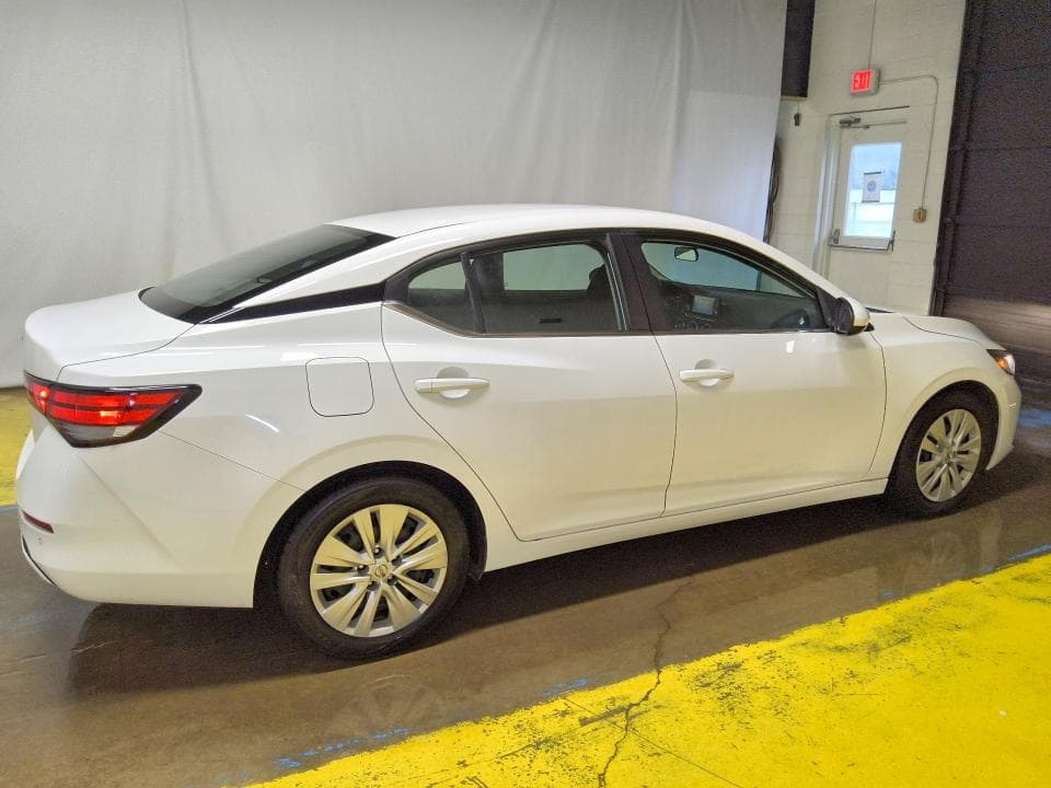 2022 NISSAN SENTRA S 3