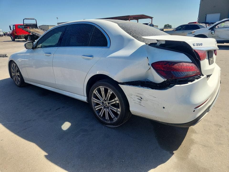 2022 MERCEDES-BENZ E 350 2