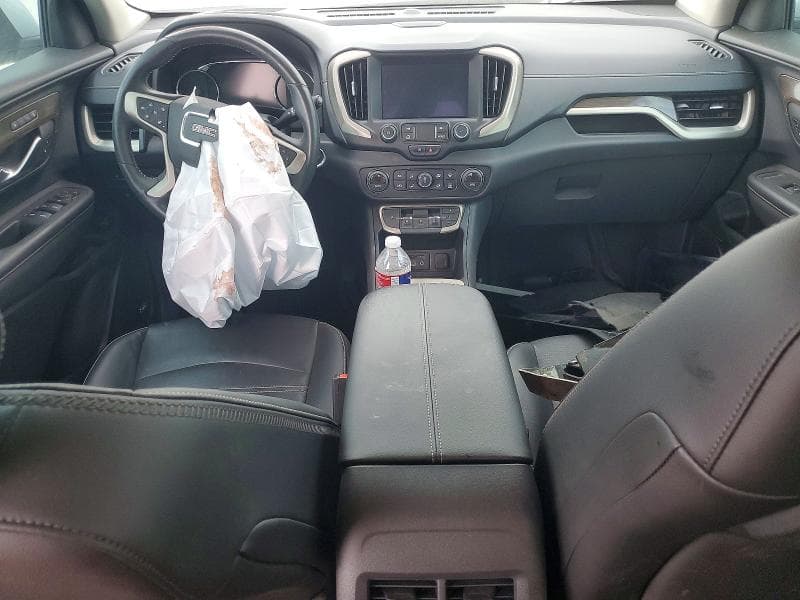 2022 GMC TERRAIN DENALI 8