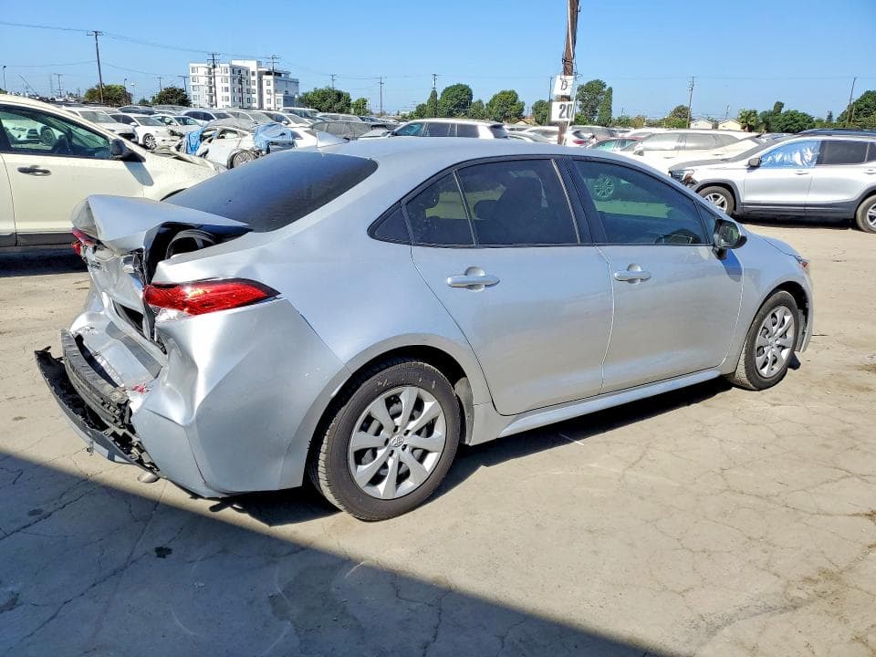 2022 TOYOTA COROLLA LE 3