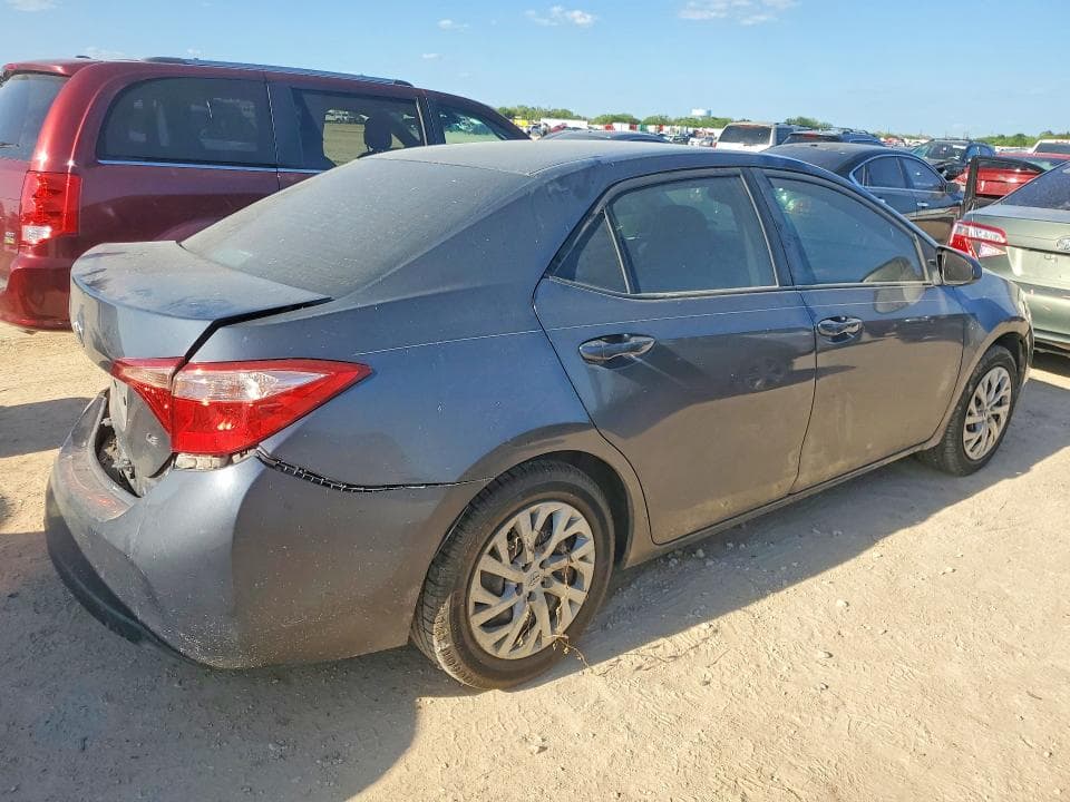 2019 TOYOTA COROLLA LE 3