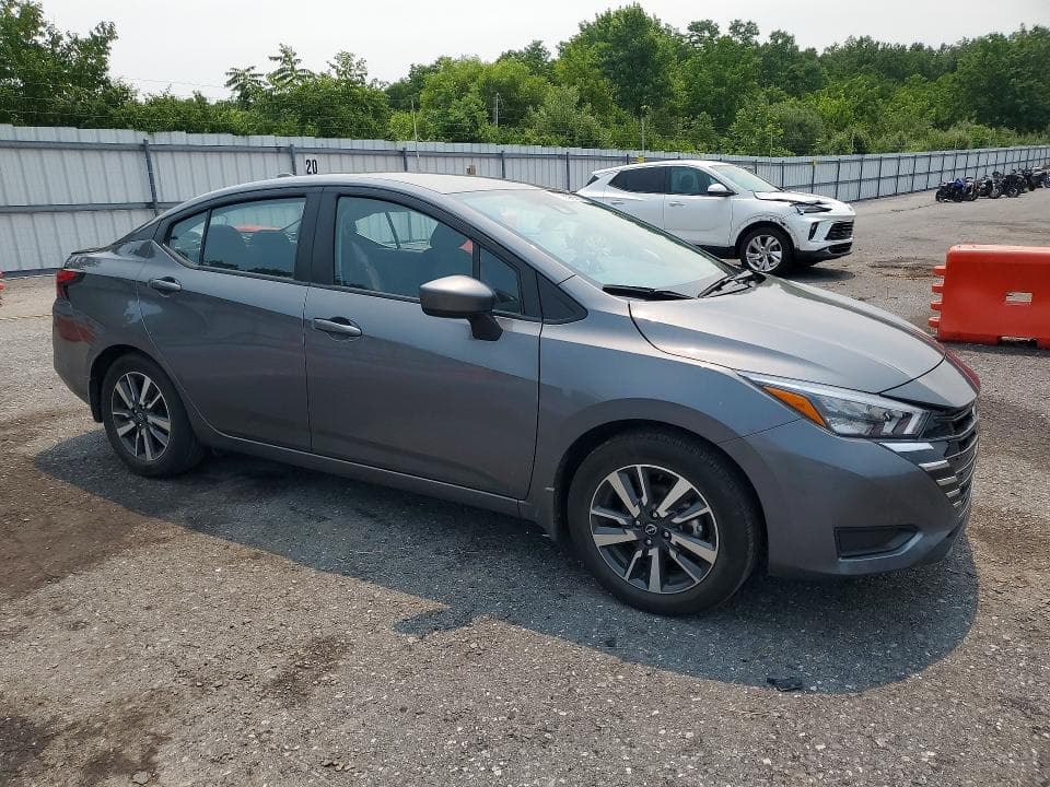 2025 NISSAN VERSA SV 4
