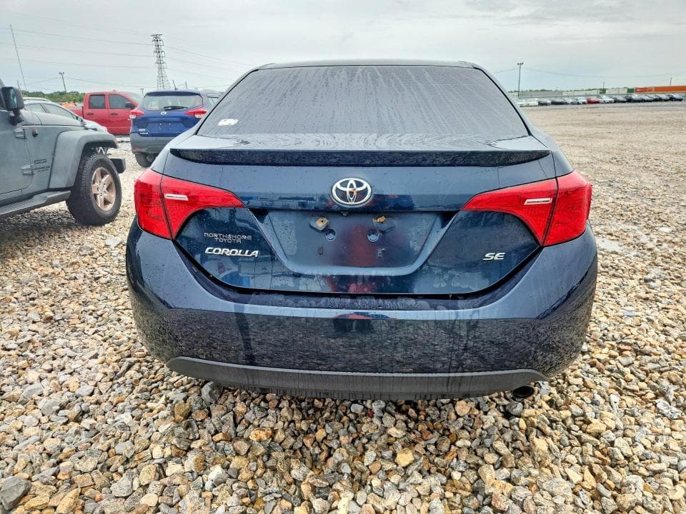 2018 TOYOTA COROLLA SE 6