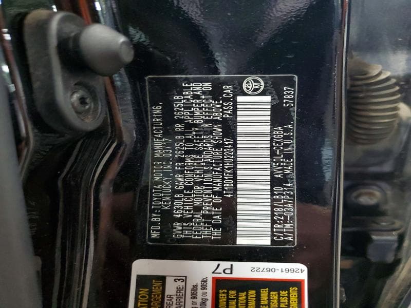 2017 TOYOTA CAMRY HYBRID XLE 12