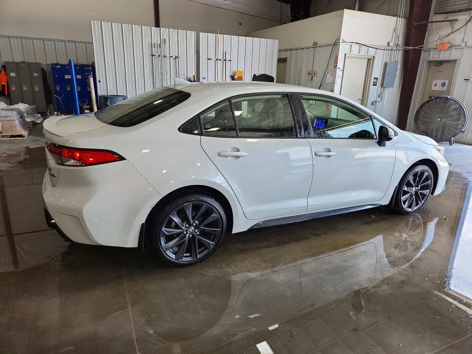 2024 TOYOTA COROLLA HYBRID SE 3