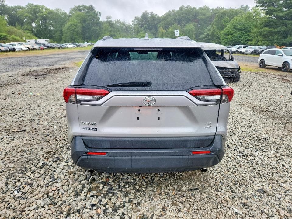 2019 TOYOTA RAV4 LE 6