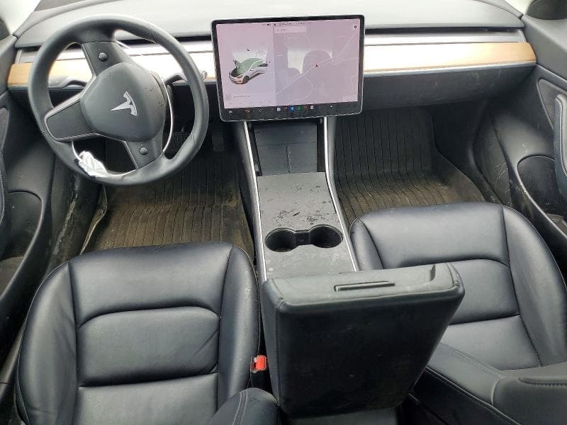 2020 TESLA MODEL 3 8
