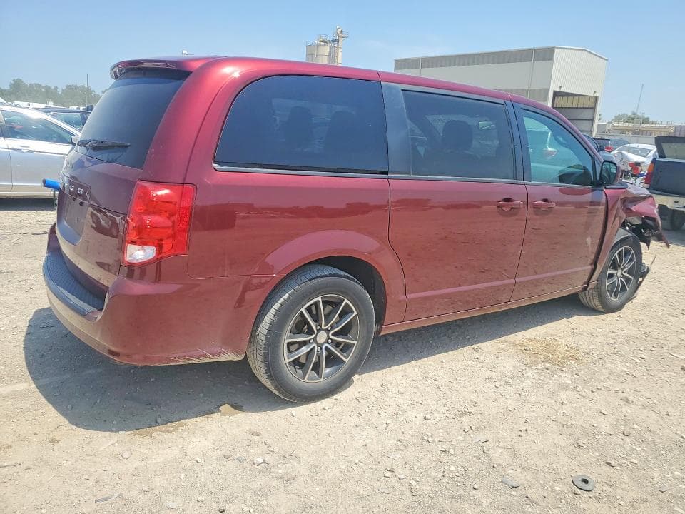 2019 DODGE GRAND CARAVAN SE 3