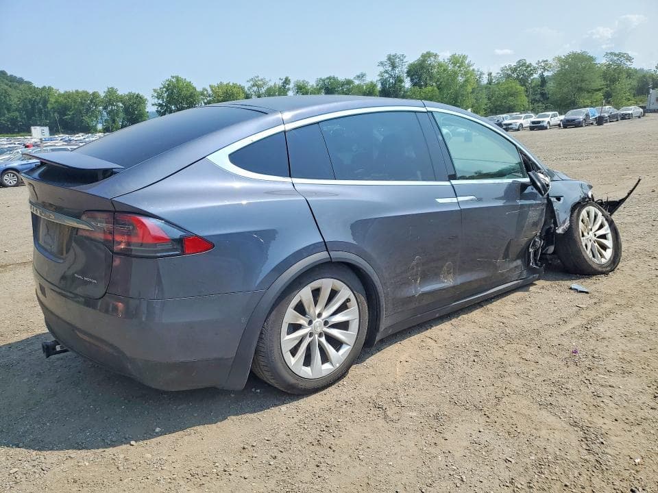 2019 TESLA MODEL X 3