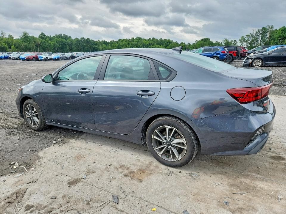 2024 KIA FORTE LXS 2