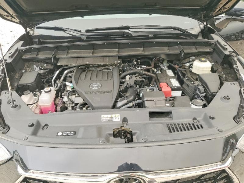 2023 TOYOTA HIGHLANDER PLATINUM 12