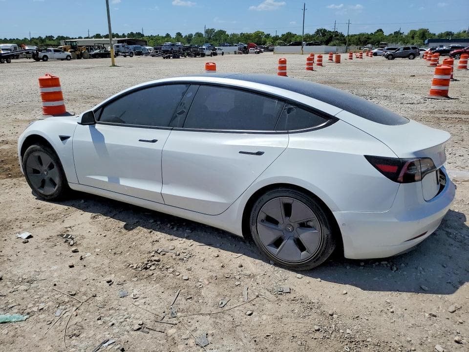 2021 TESLA MODEL 3 2
