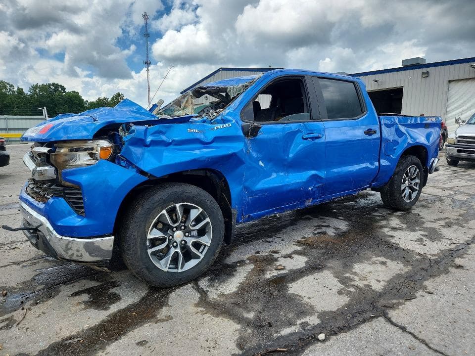 2025 CHEVROLET SILVERADO K1500 LT - 1