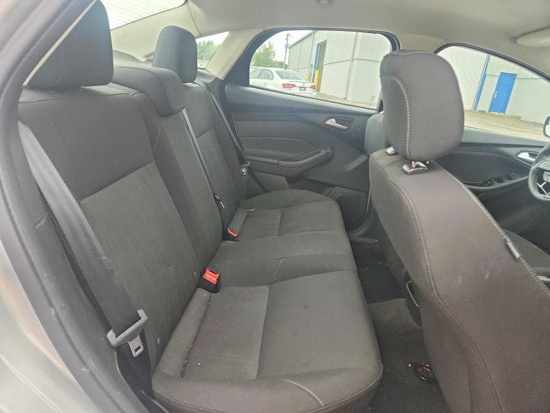 2018 FORD FOCUS SE 10