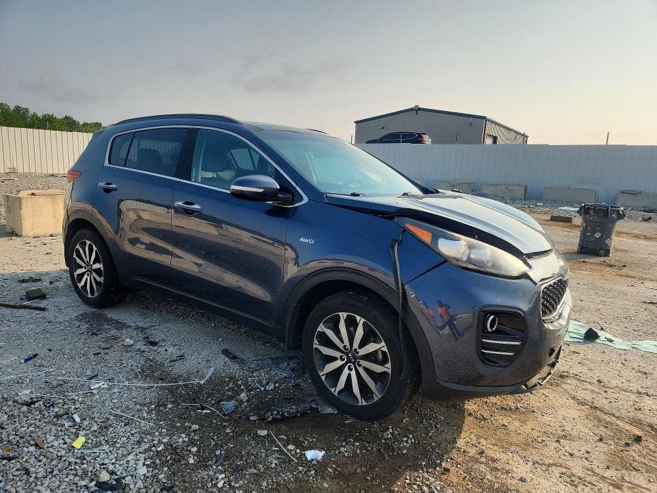 2018 KIA SPORTAGE EX 4