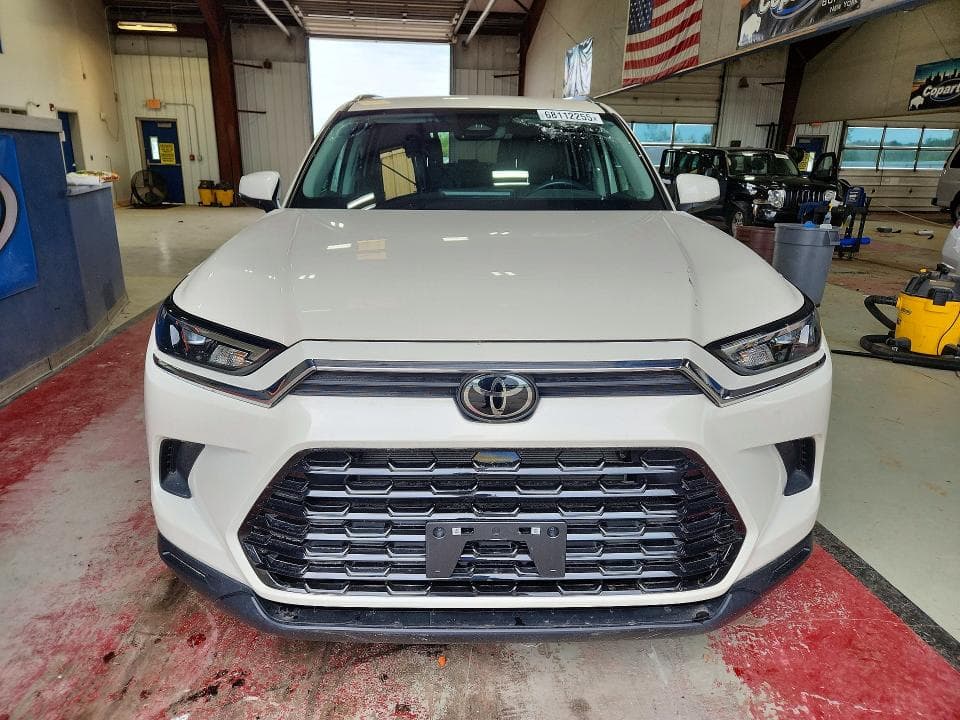 2024 TOYOTA GRAND HIGHLANDER XLE 5
