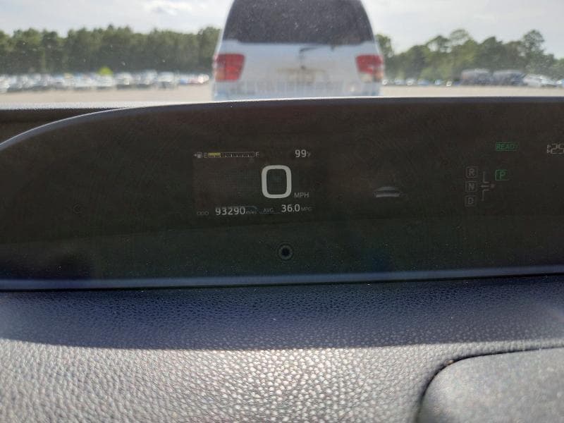 2017 TOYOTA PRIUS TWO 9