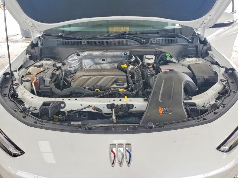 2024 BUICK ENVISTA AVENIR 11