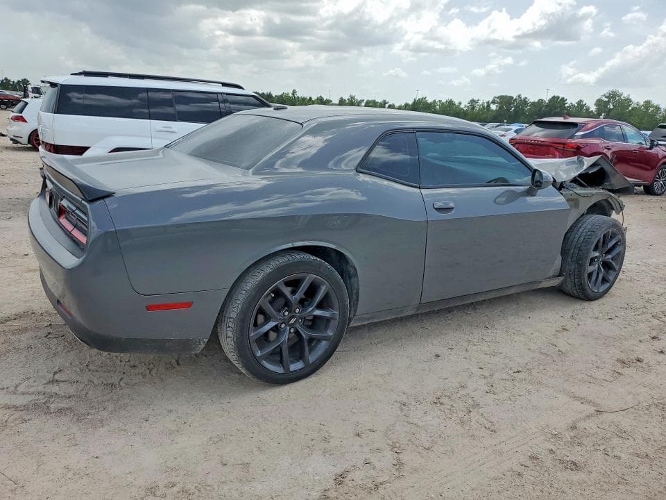 2019 DODGE CHALLENGER SXT 3