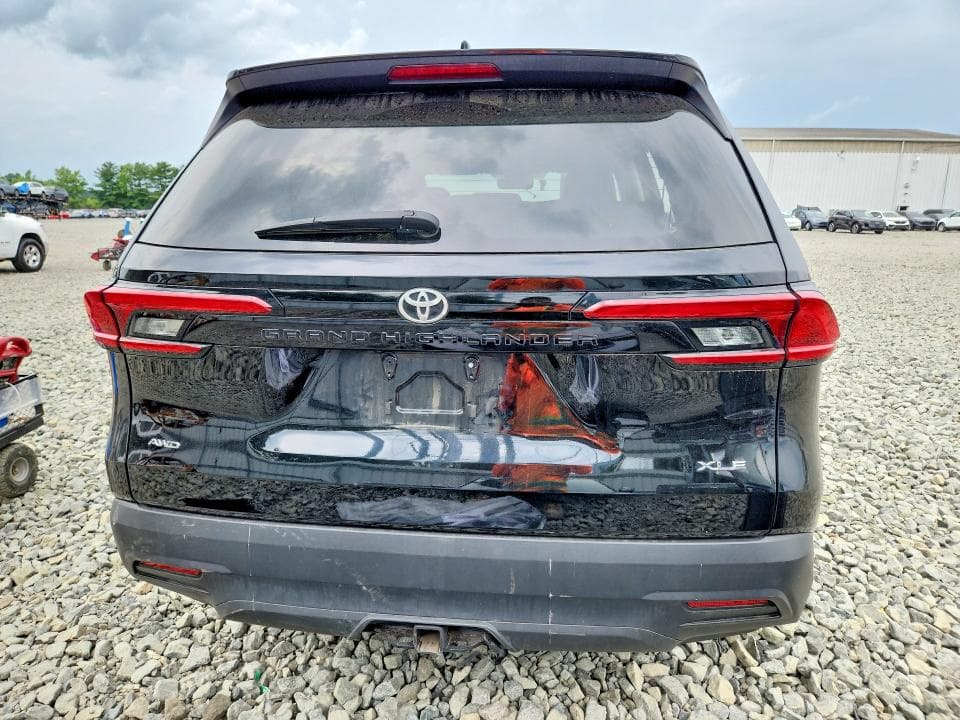 2024 TOYOTA GRAND HIGHLANDER XLE 6